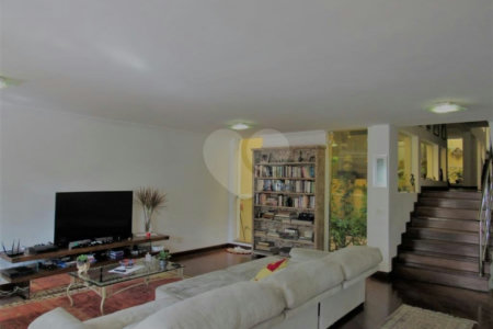 Casa à venda com 4 suítes em Alto da Boa Vista, São Paulo, SP