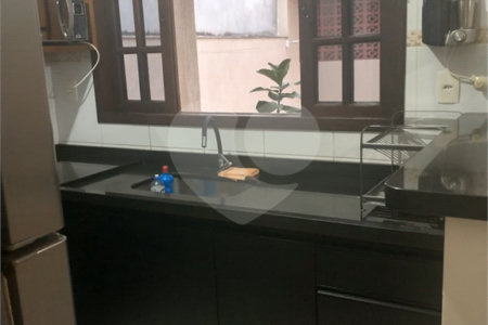 Sobrado à venda com 3 quartos, sendo 1 suíte,  em Jardim Universo, Mogi das Cruzes, SP