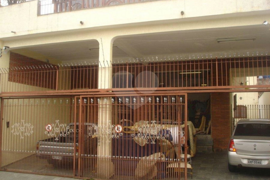 Sobrado à venda com 5 quartos, sendo 2 suítes,  em Jardim Leonor Mendes de Barros, São Paulo, SP