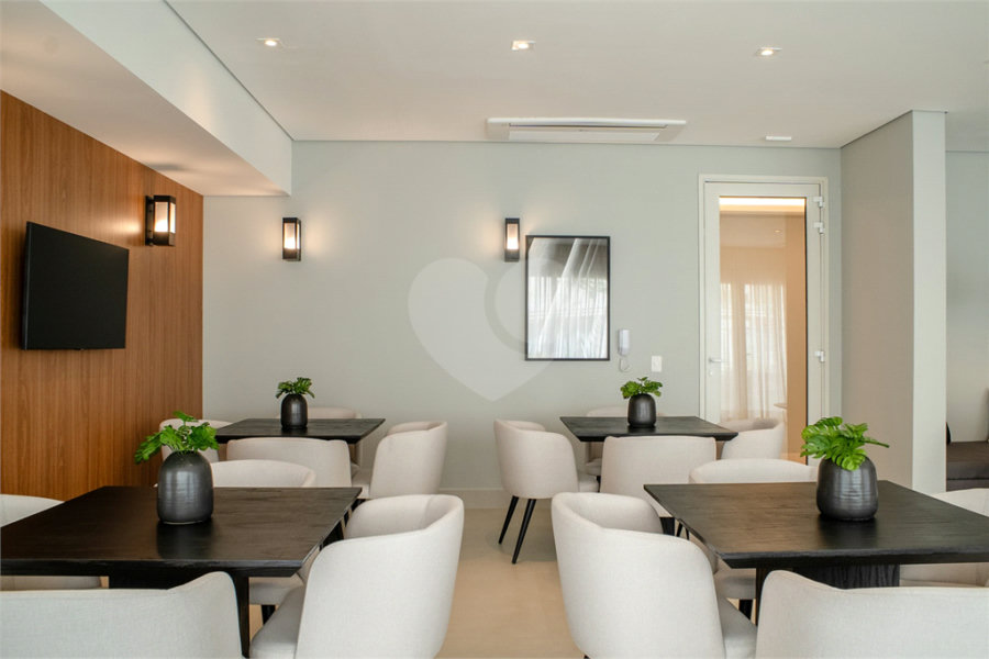 Apartamento à venda com 3 quartos, sendo 2 suítes,  em Santana, São Paulo, SP