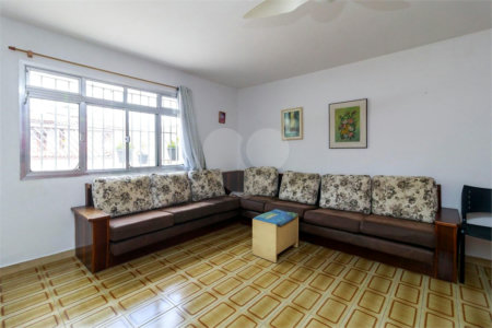 Casa à venda com 3 quartos em Jardim Monte Azul, São Paulo, SP