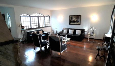 Casa Térrea à venda com 4 suítes em Brooklin Paulista, São Paulo, SP