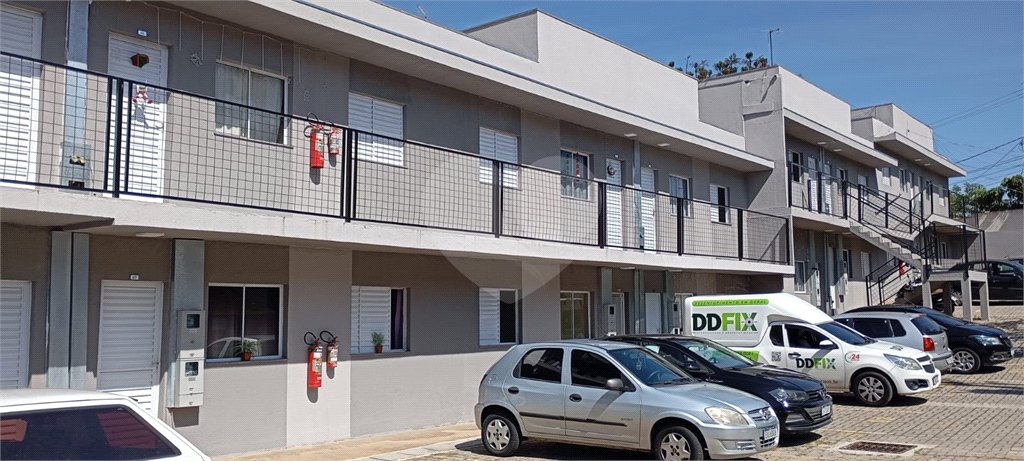 Apartamento à venda com 2 quartos em Lopes de Oliveira, Sorocaba, SP