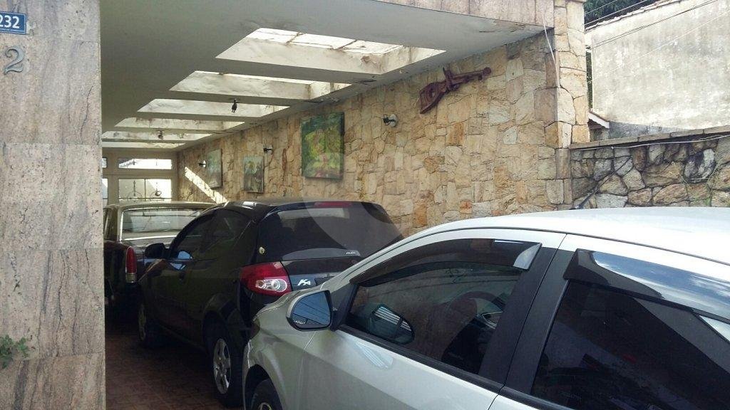Casa Térrea à venda ou para alugar com 3 quartos, sendo 1 suíte, em Vila Galvão, Guarulhos, SP