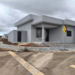 Casa à venda com 3 quartos, sendo 1 suíte,  no condomínio Tivolli, Itapetininga - SP