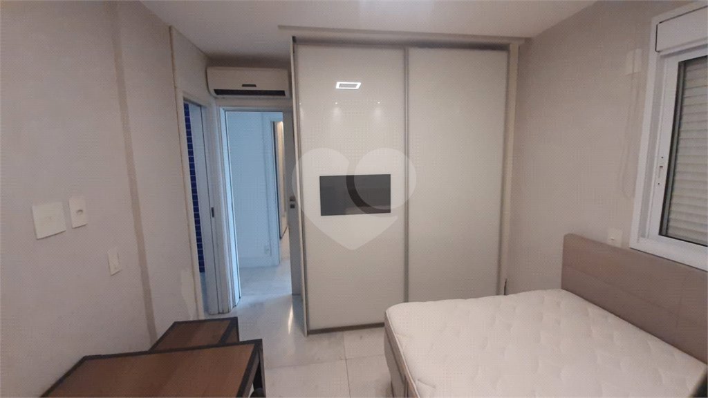 Apartamento à venda com 3 suítes em Santana, São Paulo, SP