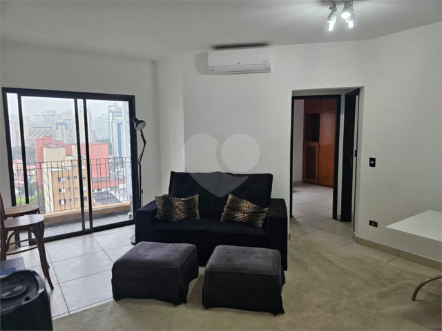 Apartamento à venda com 2 quartos em Vila Olímpia, São Paulo, SP