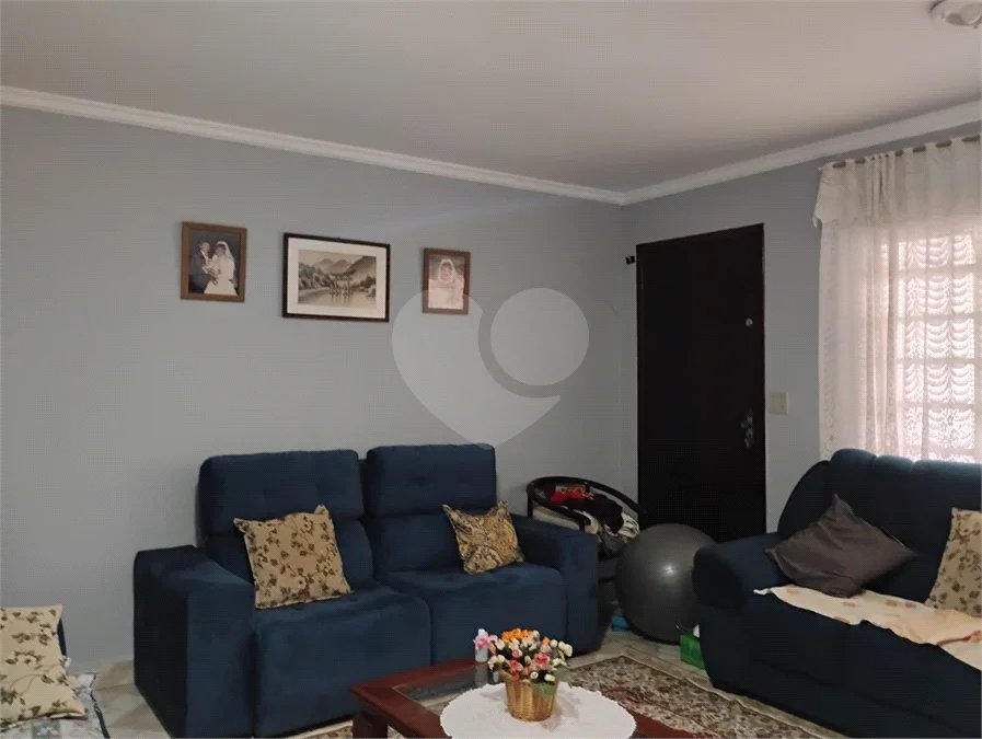 Vende-se casa na Vila Santa Catarina - Excelente oportunidade para investimento e geração de renda