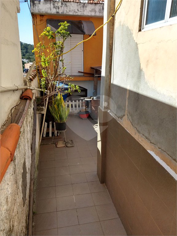 Sobrado à venda com 3 quartos em Jardim Regina, São Paulo, SP