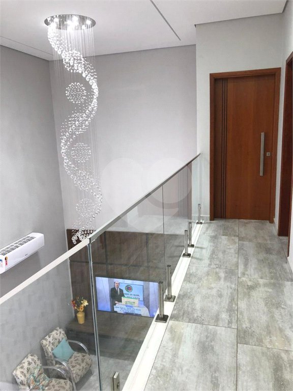 Casa à venda com 3 suítes no condomínio Vila do Bosque, Sorocaba - SP