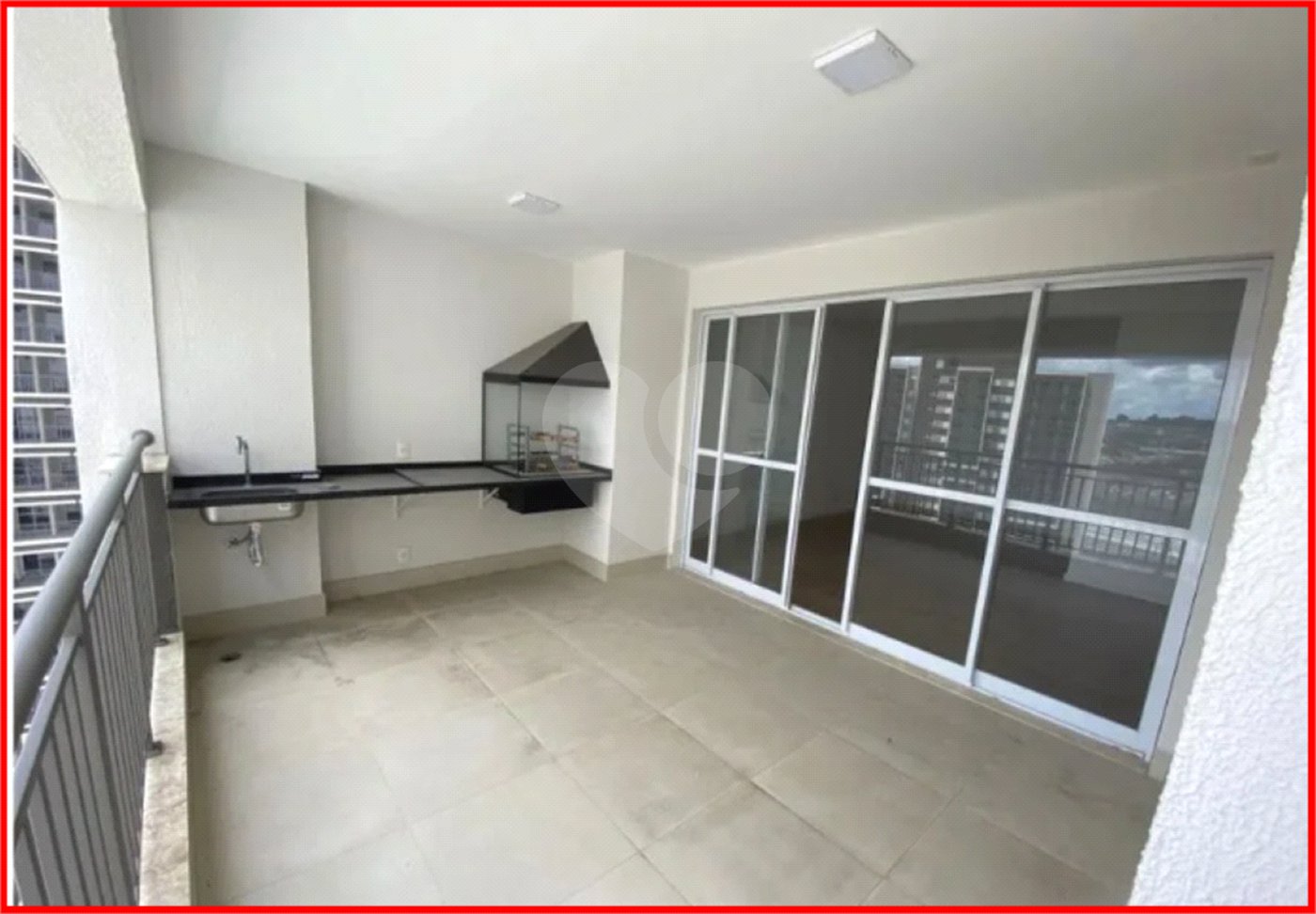 Apartamento à venda com 3 quartos, sendo 1 suíte,  em Vila Andrade, São Paulo, SP