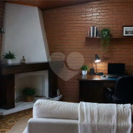 Casa à venda com 3 quartos, sendo 1 suíte, em Guarapiranga, São Paulo, SP