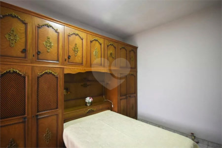 Casa Térrea à venda com 2 quartos, sendo 1 suíte,  em Vila Morse, São Paulo, SP