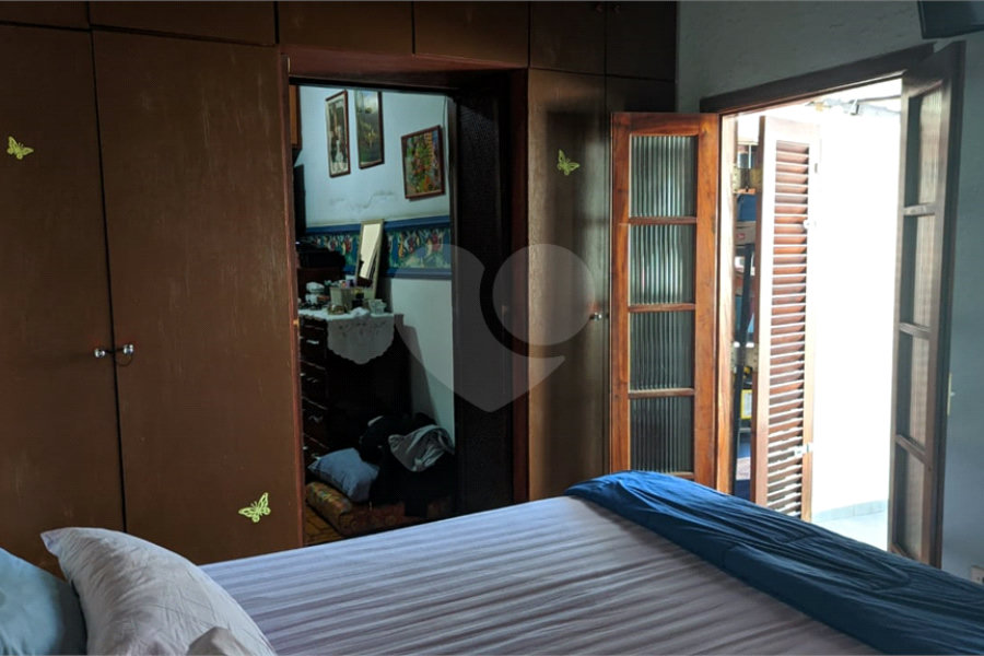 Sobrado à venda com 4 quartos, sendo 2 suítes,  em Santana, São Paulo, SP