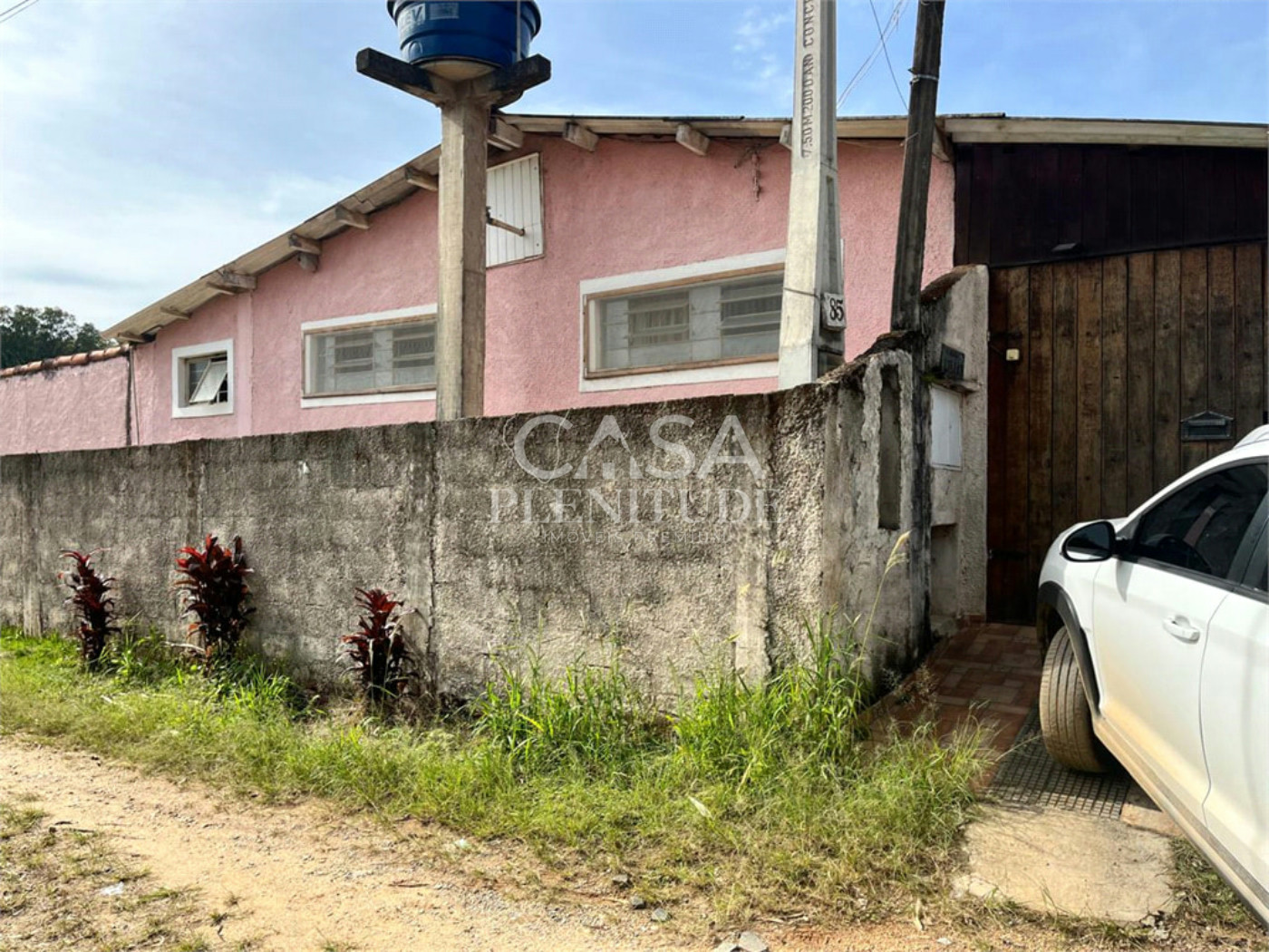 Chácara à venda com 3 suítes em Inhayba, Sorocaba, SP