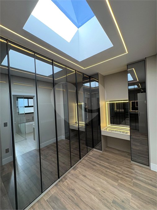 Casa à venda com 4 suítes no condomínio Villa Borghese, Indaiatuba - SP