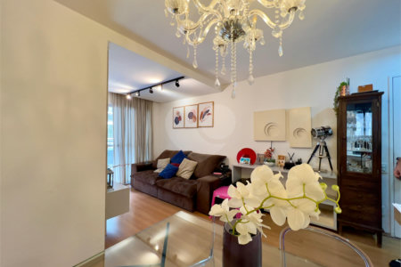 Apartamento à venda com 2 quartos, sendo 1 suíte, em Brás, São Paulo, SP