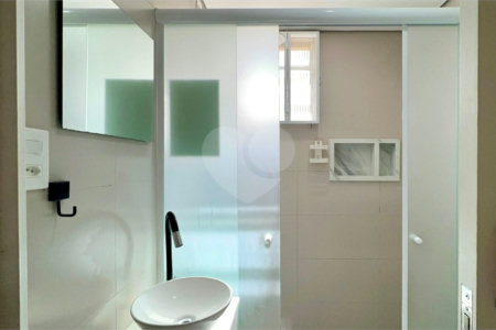 Apartamento à venda com 3 quartos em Alto de Pinheiros, São Paulo, SP