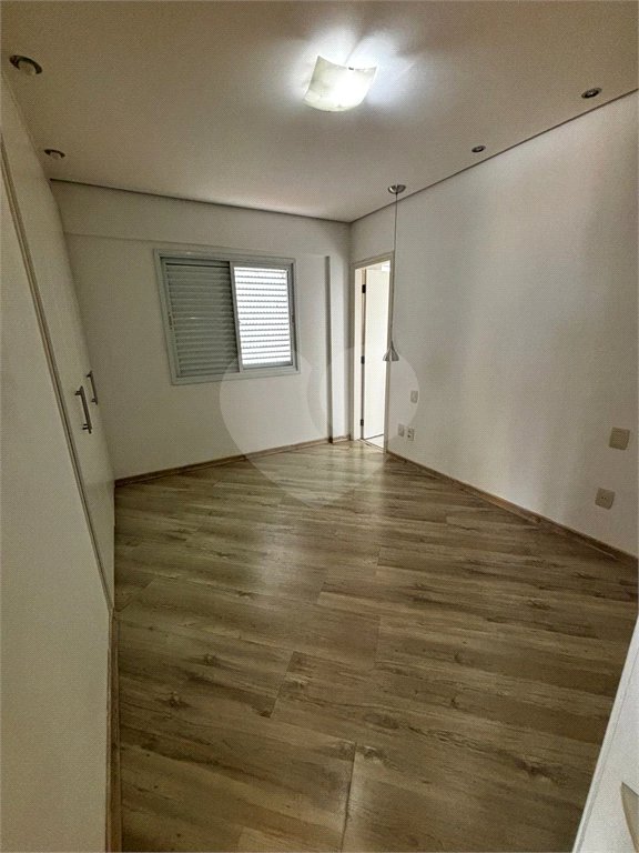 Apartamento à venda com 2 quartos, sendo 1 suíte,  em Santa Maria, São Caetano do Sul, SP