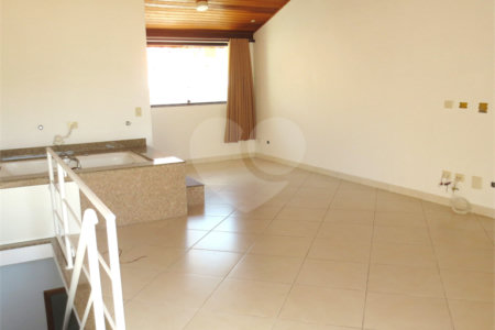 Casa à venda com 2 quartos, sendo 1 suíte,  no condomínio Tucury, São Paulo - SP