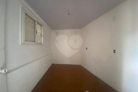 Casa à venda com 3 quartos, sendo 1 suíte, no Centro, Araraquara, SP