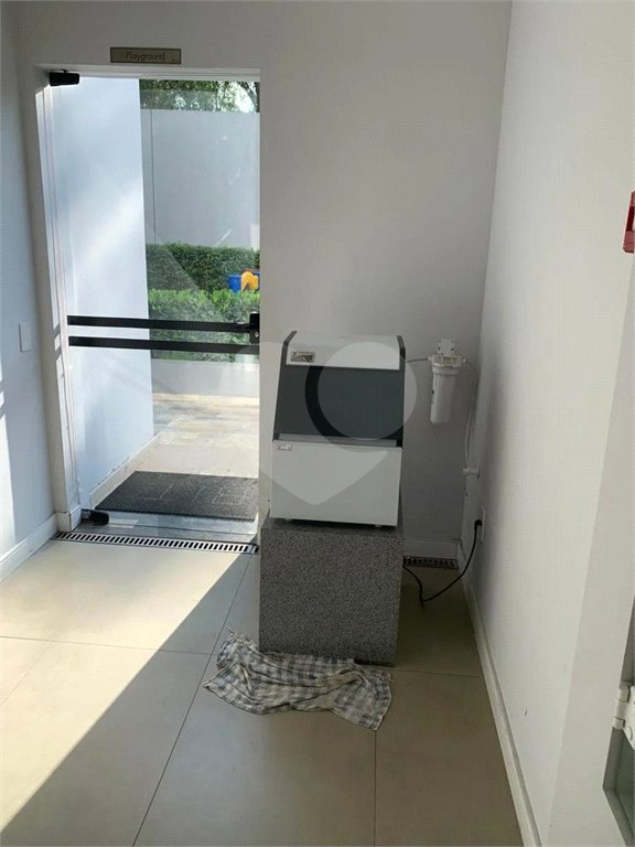 Cobertura à venda com 3 quartos, sendo 2 suítes,  em Mirandópolis, São Paulo, SP