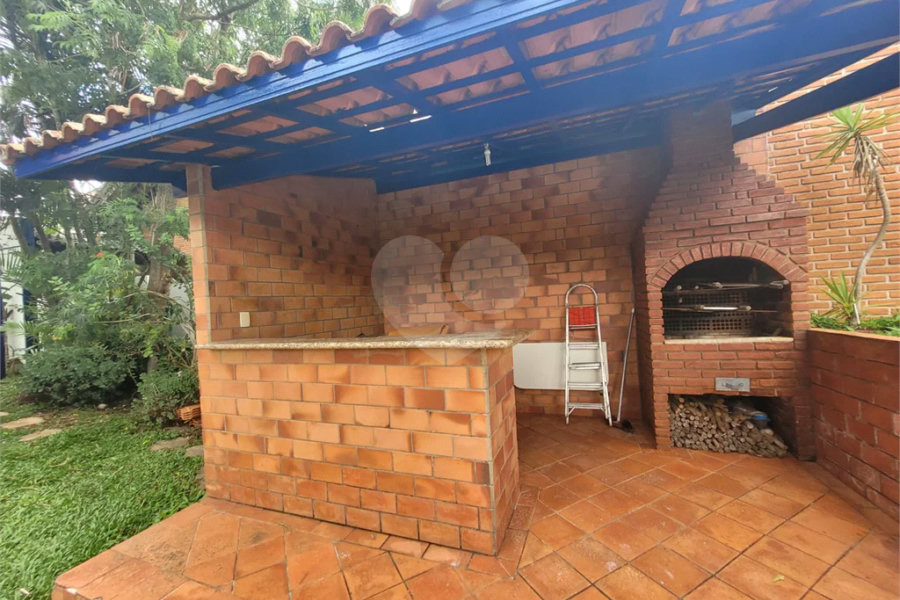 Casa para alugar com 3 quartos, sendo 1 suíte,  no condomínio Alpes da Cantareira, Mairiporã - SP