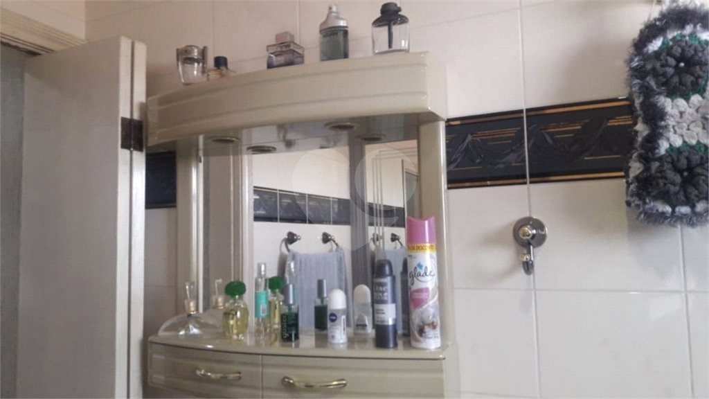 Sobrado à venda com 3 quartos, sendo 1 suíte, em Vila Milton, Guarulhos, SP