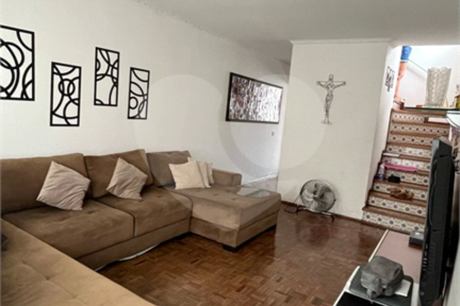 Sobrado à venda com 3 quartos, sendo 1 suíte,  em Água Fria, São Paulo, SP