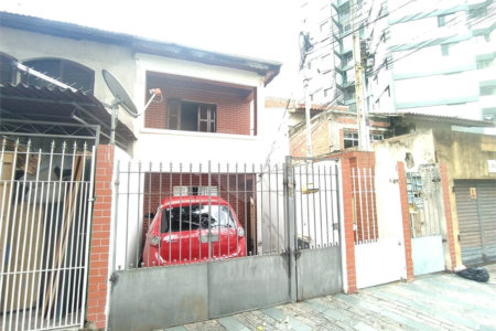 Casa Térrea à venda com 3 quartos em Santa Teresinha, São Paulo, SP