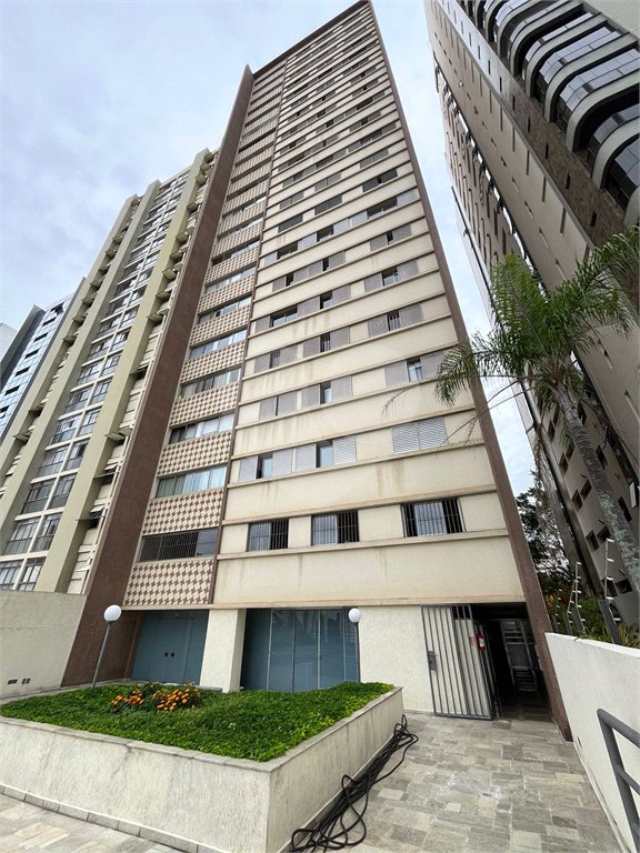 Apartamento à venda com 3 quartos, sendo 1 suíte, em Santana, São Paulo, SP