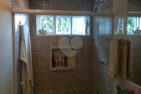 Casa à venda com 3 quartos, sendo 1 suíte,  em Bosque, Vinhedo, SP