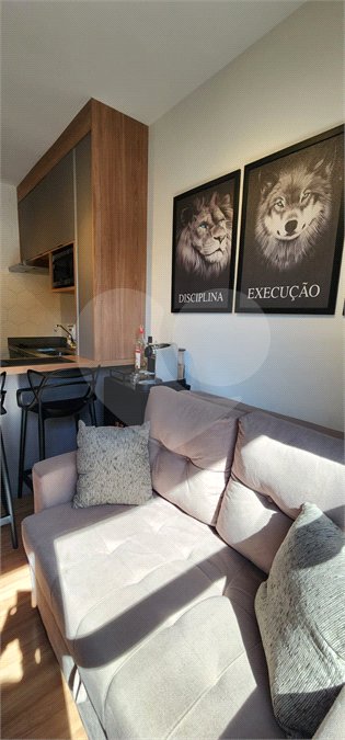 Apartamento à venda ou para alugar com 1 suíte em República, São Paulo, SP
