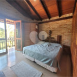 Casa à venda com 3 quartos, sendo 1 suíte,  no condomínio Residencial Bosque da Serra, Mairiporã - SP