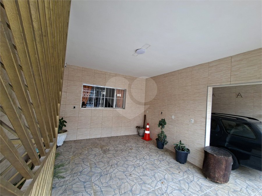Casa à venda com 4 quartos, sendo 1 suíte,  em Vila Santa Maria, Guarulhos, SP