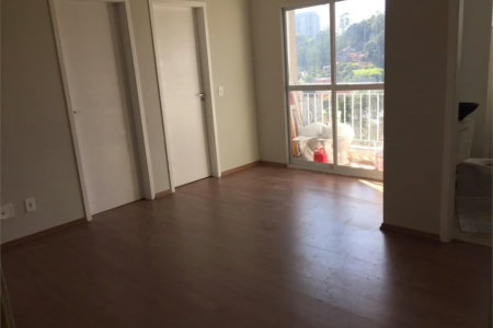 Apartamento à venda com 3 quartos, sendo 1 suíte, em Parque Reboucas, São Paulo, SP
