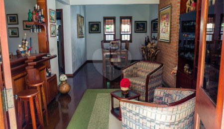 Sobrado à venda com 4 quartos, sendo 3 suítes,  em Mandaqui, São Paulo, SP