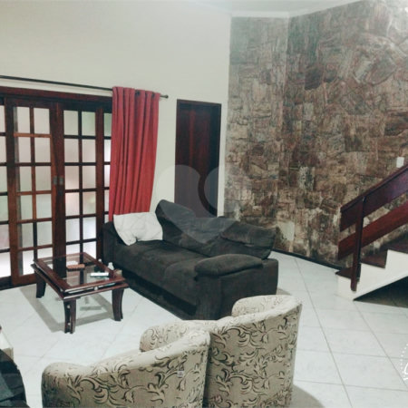 Casa à venda com 6 quartos, sendo 1 suíte,  em Mogi Moderno, Mogi das Cruzes, SP