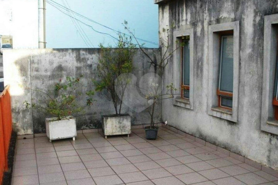 Sobrado à venda com 3 quartos em Tremembé, São Paulo, SP