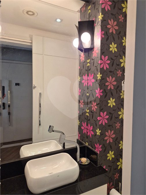 Apartamento à venda com 3 suítes em Santana, São Paulo, SP