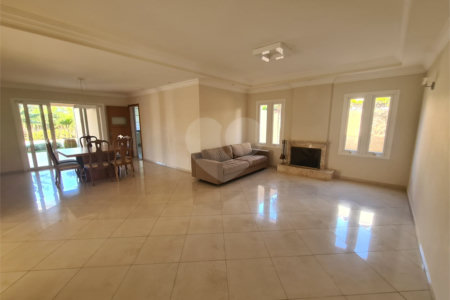 Casa à venda com 3 suítes no condomínio Vinhas da Vista Alegre - Lado Sede, Vinhedo - SP
