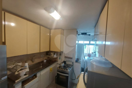 Apartamento à venda com 3 quartos, sendo 1 suíte, em Vila Cordeiro, São Paulo, SP
