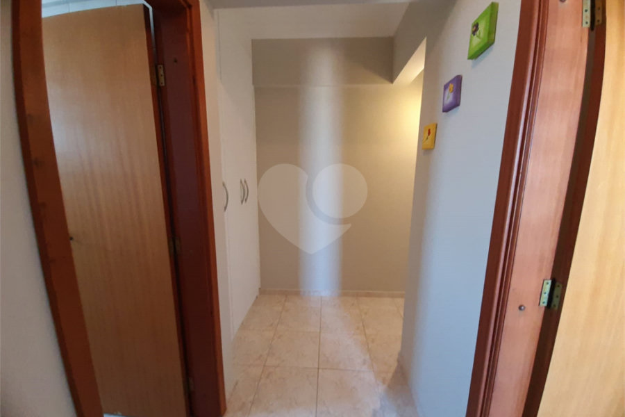 Apartamento à venda com 2 quartos, sendo 1 suíte, em Vera Cruz, Mongaguá, SP