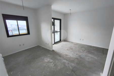 Apartamento à venda com 3 quartos, sendo 1 suíte, no Centro, São Bernardo do Campo, SP