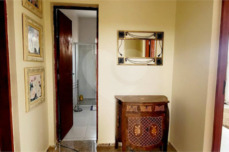 Chácara à venda com 3 quartos, sendo 1 suíte,  em Jardim Estância Brasil, Atibaia, SP