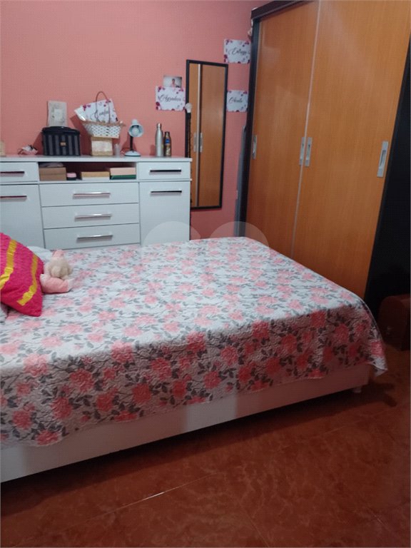 Casa Térrea Assobradada com Varanda Gigante no Jardim Líbano