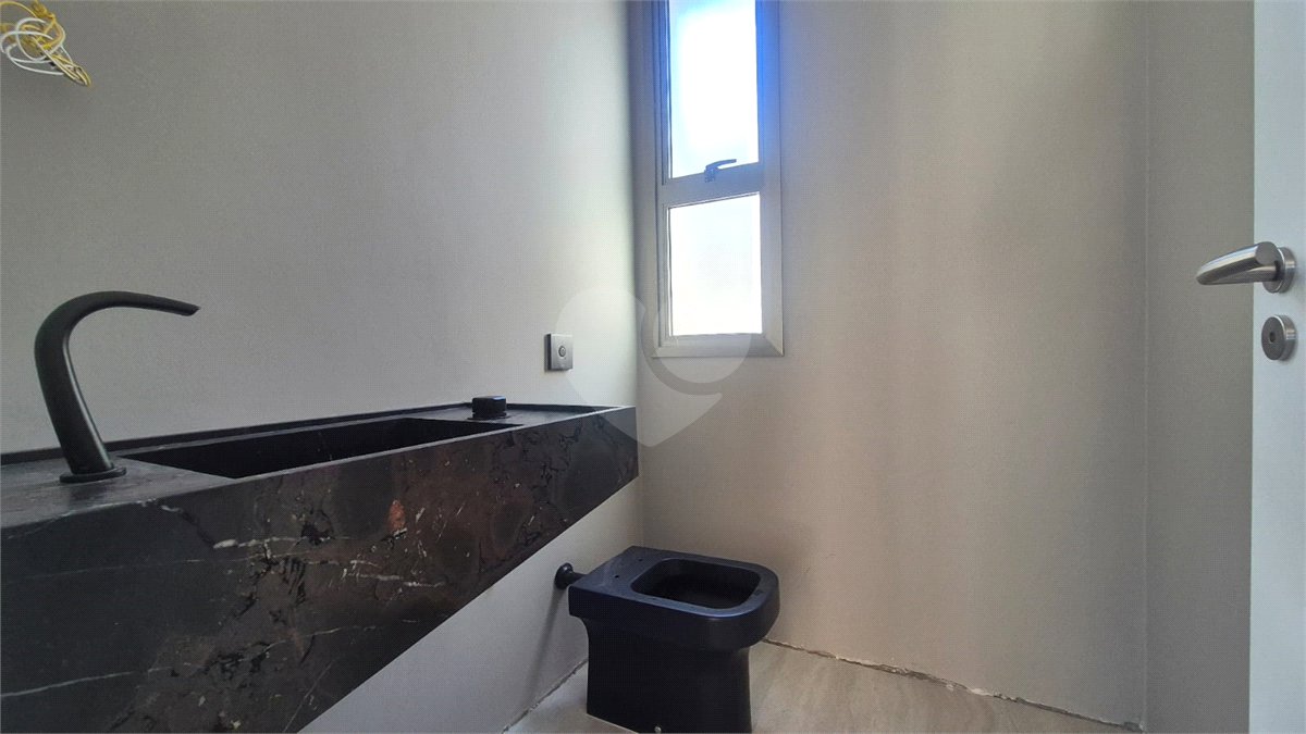 Casa à venda com 6 suítes no condomínio Alphaville Nova Esplanada 3, Votorantim - SP
