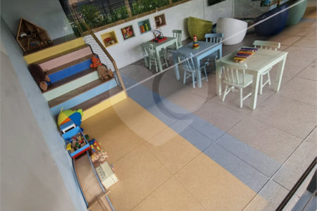 Apartamento à venda com 3 quartos, sendo 1 suíte,  em Ferreira, São Paulo, SP