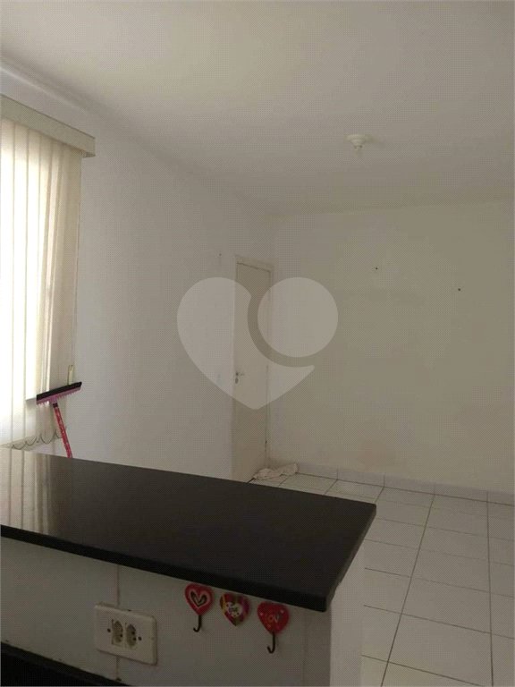 Apartamento à venda com 2 quartos em Jardim Universal, Araraquara, SP