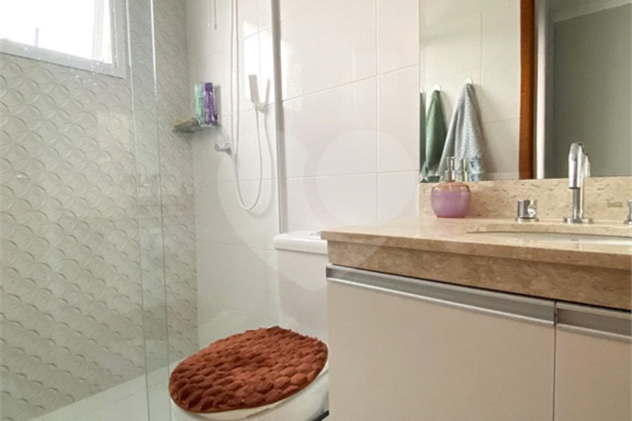 Sobrado à venda com 3 quartos, sendo 1 suíte, em Jaçanã, São Paulo, SP